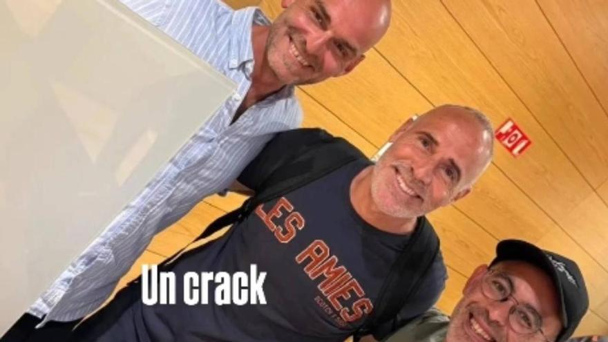 Álex Corretja se deja sorprender en un reconocido local de Pamplona
