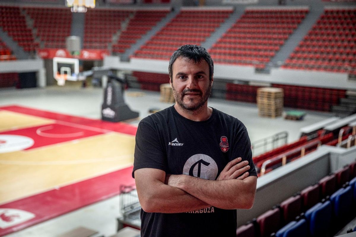 Carlos Cantero, en la grada vacía del Príncipe Felipe