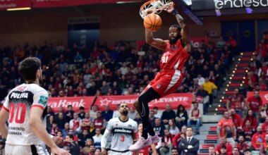 El Casademont Zaragoza ficha al alero DJ Stephens