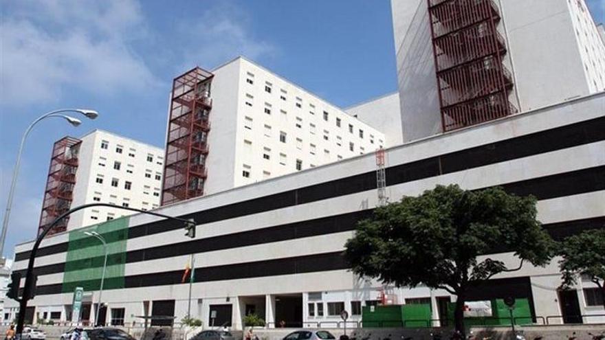 Una menor de 14 años muere en Cádiz al confundir los médicos una meningitis con una violación