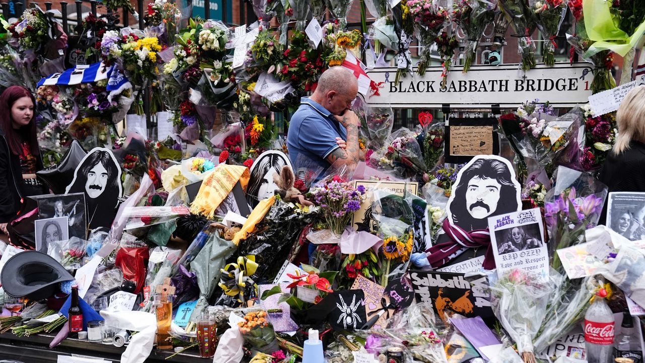 El Reino Unido despedirá a Ozzy Osbourne con una procesión fúnebre en Birmingham - La Voz de Galicia