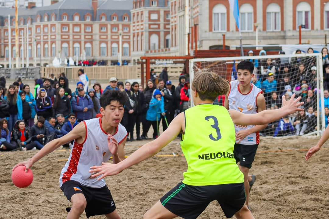 El beach handball, un nuevo clásico de los Juegos