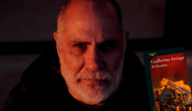 Guillermo Arriaga lanza en Medellín su nuevo libro El hombre