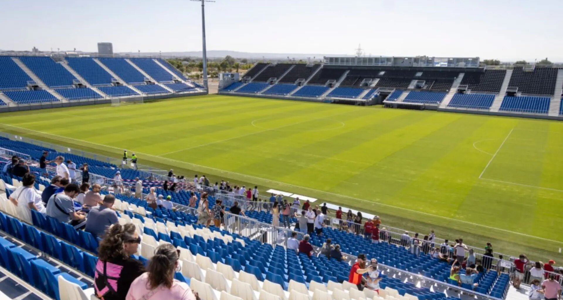El Real Zaragoza comunica a los socios que está "prohibido saltar" en el Ibercaja Estadio