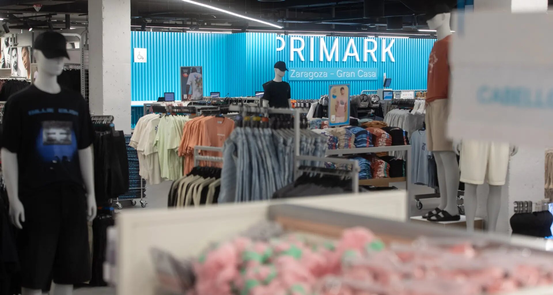 Primark abre su tienda de Grancasa en Zaragoza tras invertir 6 millones y fichar a 66 personas