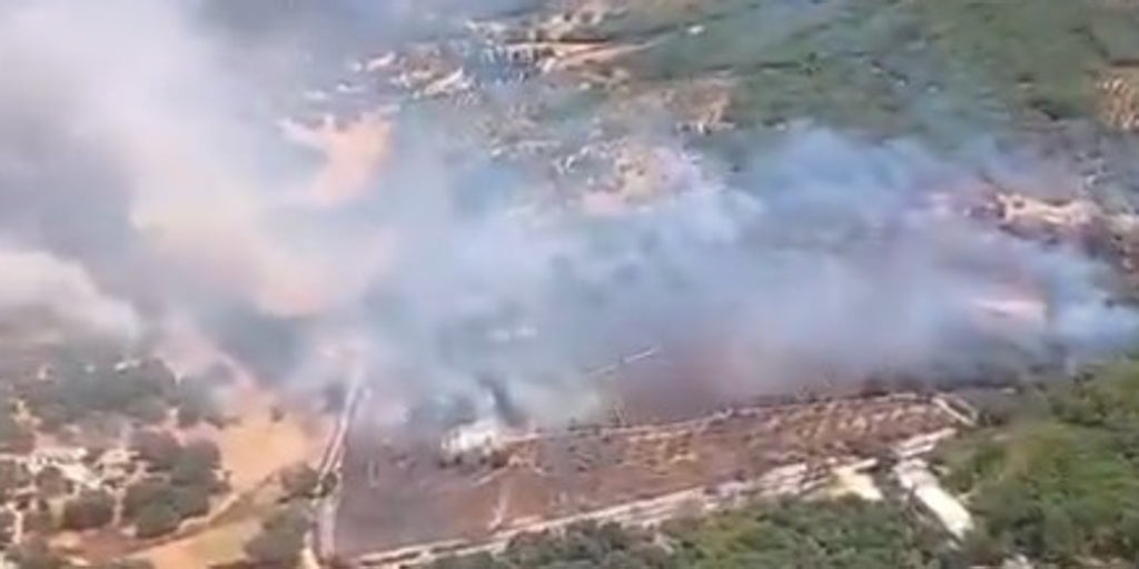 Declarado un incendio en Constantina en el Paraje Casas del Rebollar de la Virgen