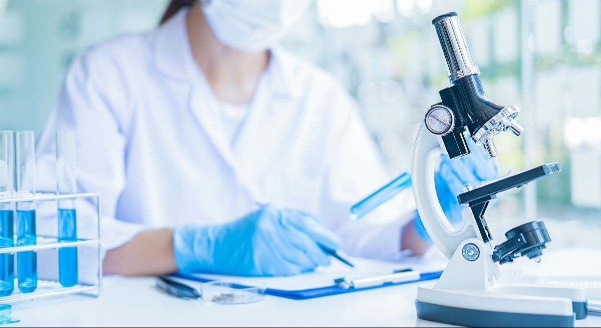 Investigadores descubren una combinación de fármacos que mejora la supervivencia de un tipo de cáncer de próstata