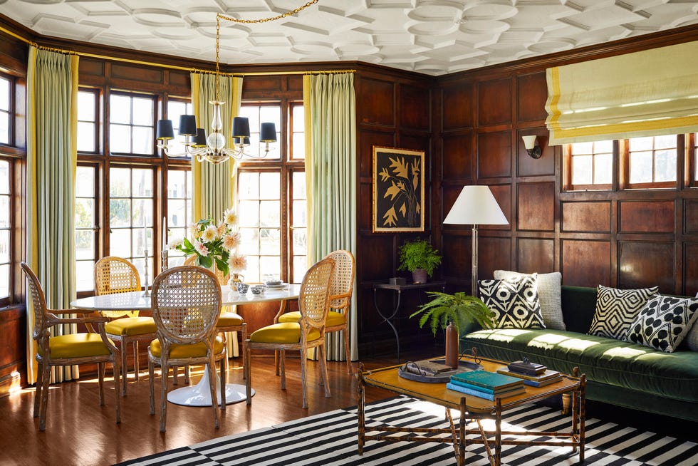 the dining and keeping rooms plaster honeycomb ceiling is an elmer grey signature