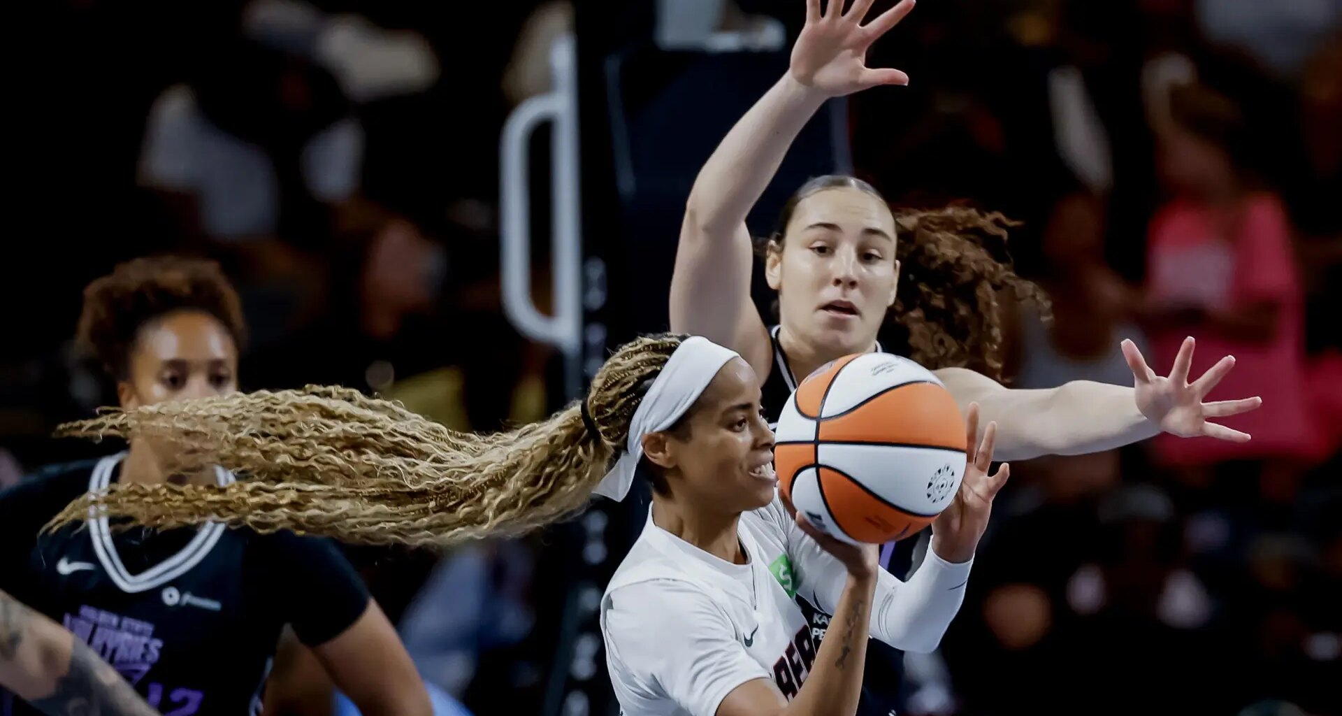 Carla Leite deslumbra con Golden State Valkyries en el partido de la WNBA ante Atlanta Dream