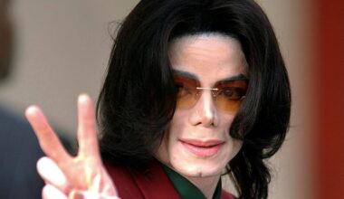 Se demora el estreno de la biopic de Michael Jackson