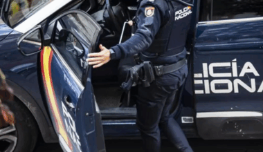 Un luchador y un portero de discoteca matan de una paliza a un hombre y llevan el cadáver a una comisaría de Tenerife