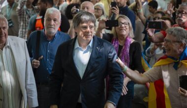 Puigdemont ataca a Aliança y Vox en plena fuga de votantes de Junts por la inmigración ilegal