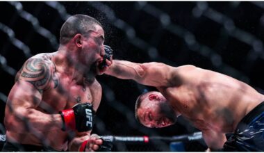 Reinier de Ridder vence a Robert Whittaker