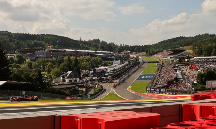 La carrera definitiva de la Fórmula 1 en Spa-Francorchamps se disputará este domingo (EFE).