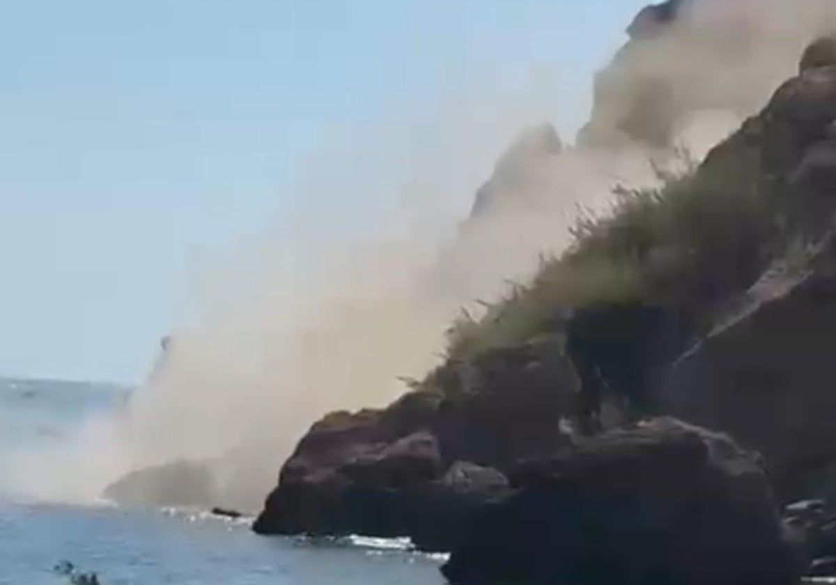 Monumental susto por un desprendimiento de rocas junto a la Cascada de Maro