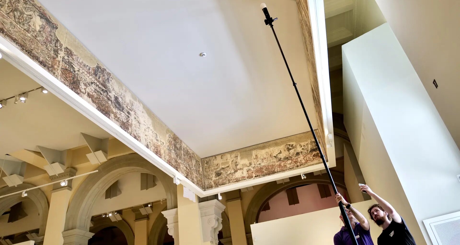 El MNAC deniega a Aragón la solicitud de tomar muestras de las pinturas de Sijena sin autorización judicial