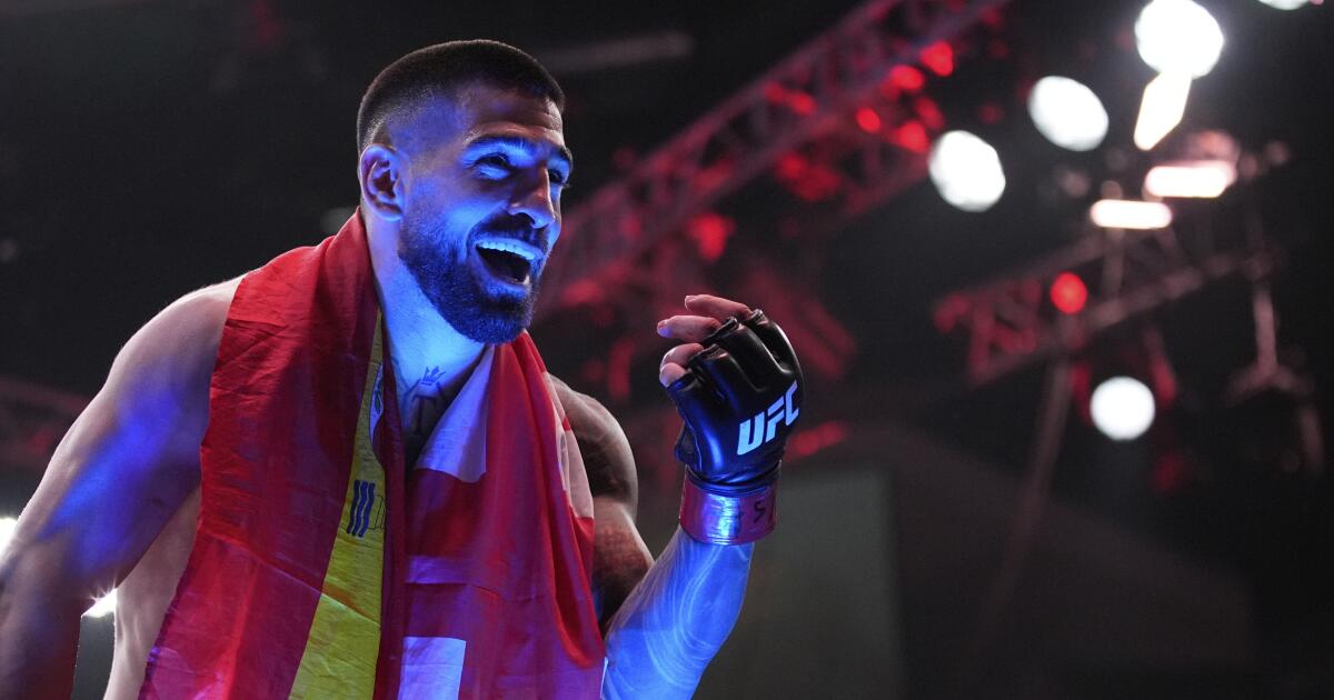 Topuria clama enfrentar a Canelo: Vamos, Turki, dame la oportunidad