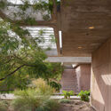 OF. Brutal Honesty Mountain House / OF. Studio - Imagen 3 de 41