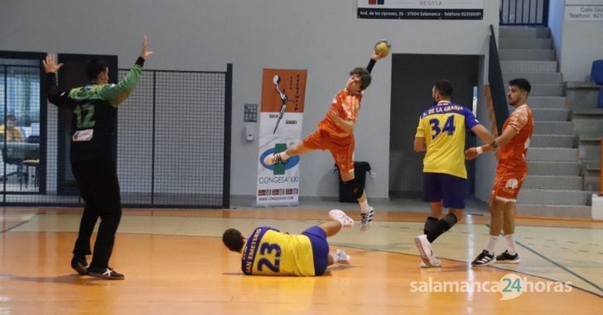 Álvaro Carretero, David Egido y Jaime Camps renuevan con el BM Salamanca