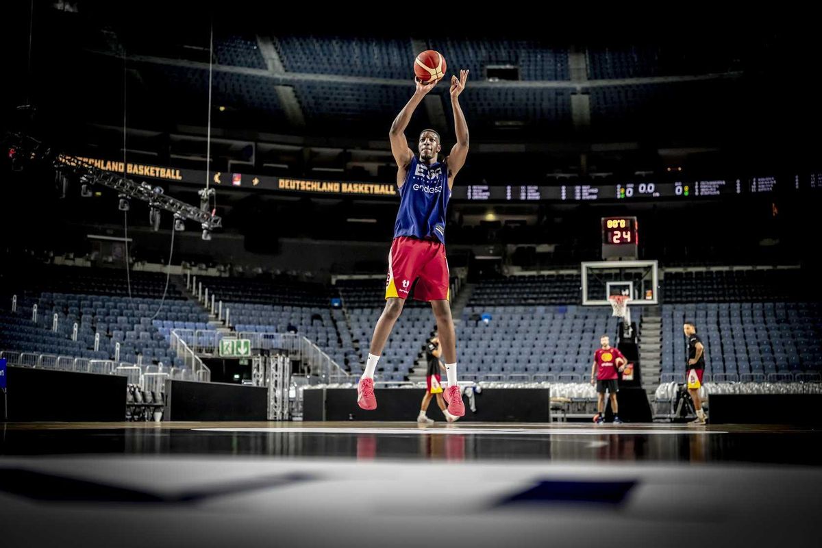 Yankuba Sima, entrenando en el Lanxess Arena
