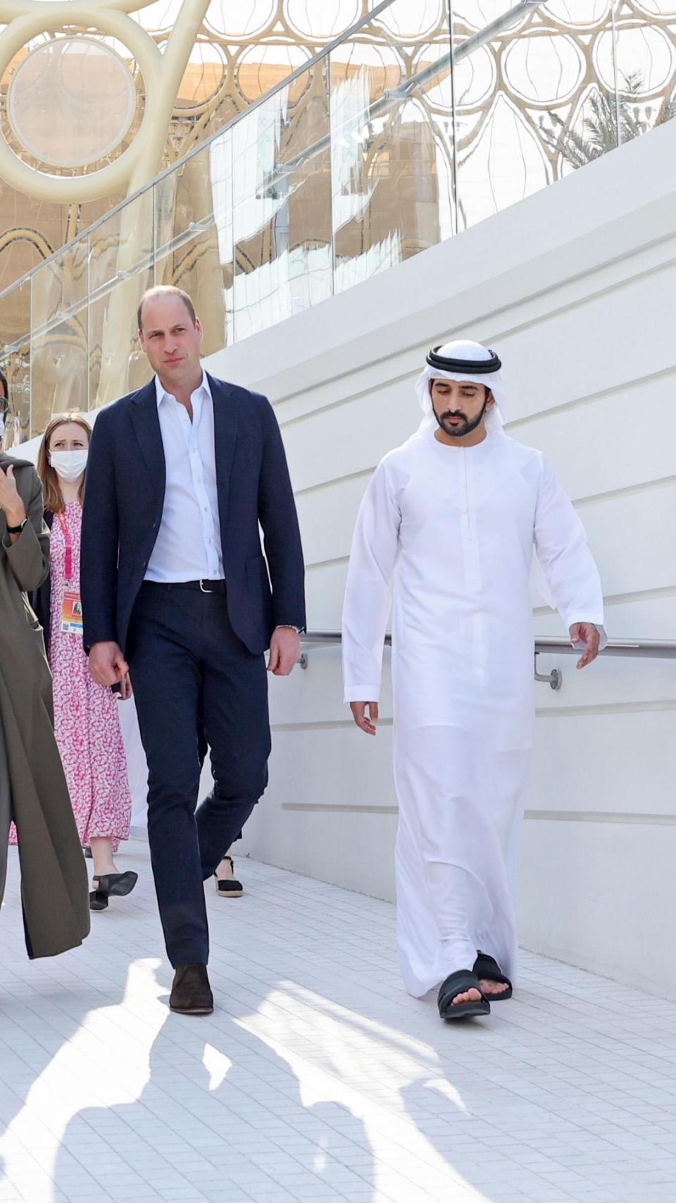 El príncipe heredero de Dubái, más conocido como Fazza, con el príncipe Guillermo de Inglaterra, en 2022.