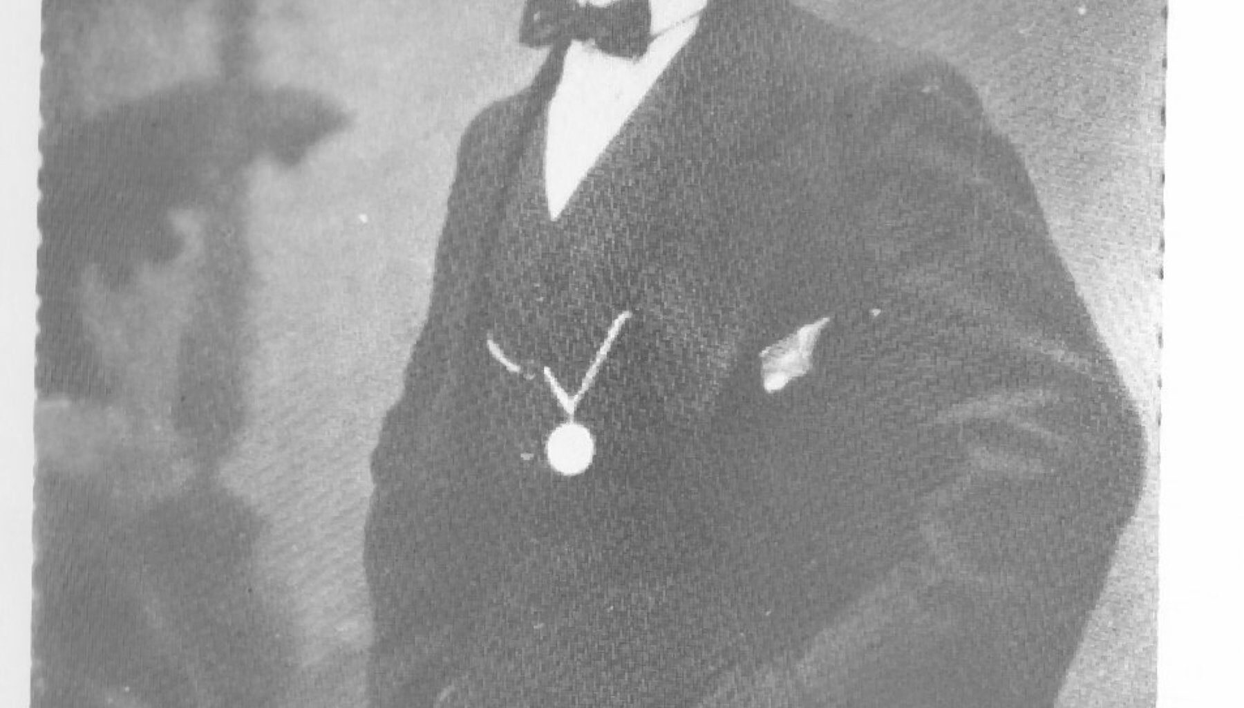 La obra callada de Luis Bayón