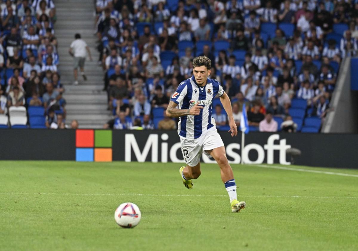 Los deberes del Real Oviedo en la última semana del mercado de fichajes