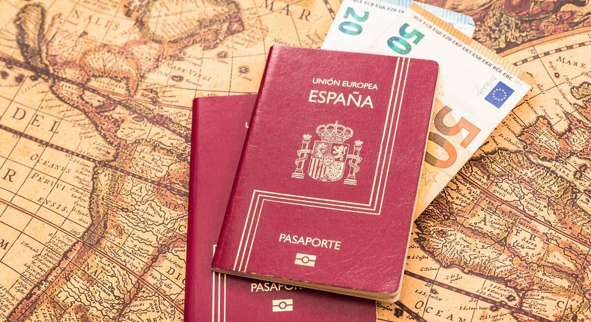 dónde viajar en agosto para aprovechar el cambio de divisa