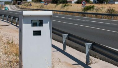 La DGT activa 32 nuevos radares para controlar la velocidad en carretera