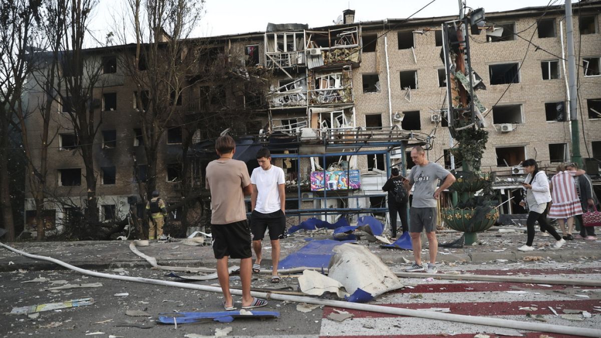 Al menos 3 muertos y decenas de heridos en Ucrania por un ataque masivo de Rusia