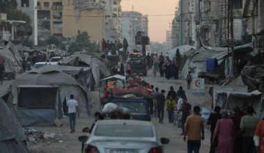 Israel quiere detener la ayuda en el norte de Gaza mientras intensifica su ofensiva en la ciudad de Gaza