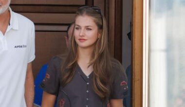 La princesa Leonor reaparece en Palma con un look de firma española y sus sandalias favoritas del verano