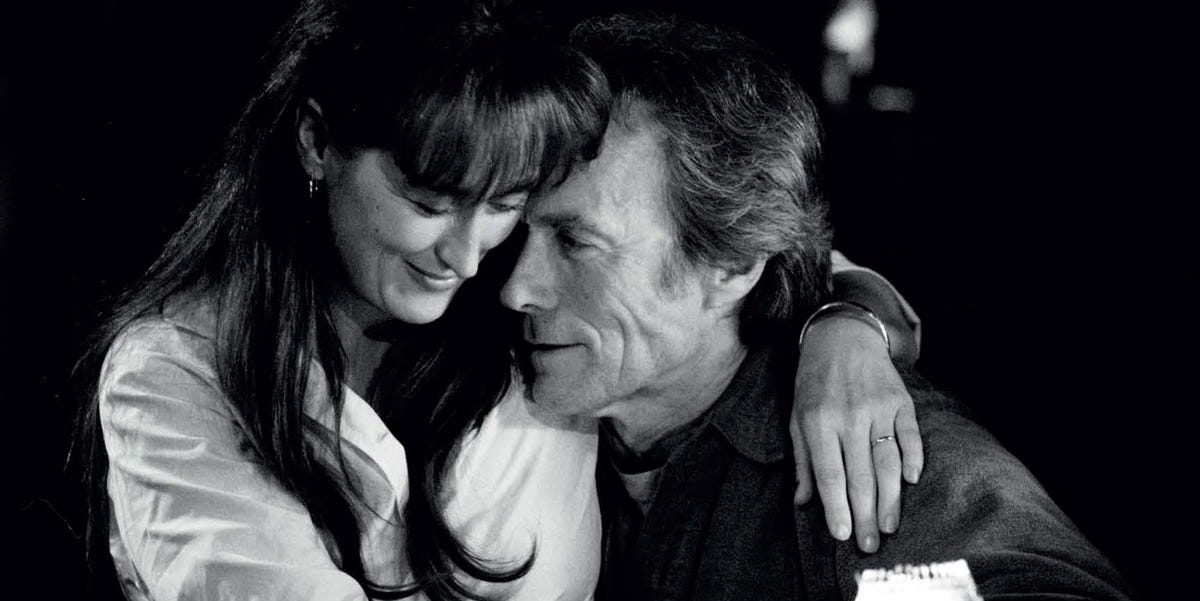 "Carrie Fisher le dio a Clint Eastwood mi teléfono"