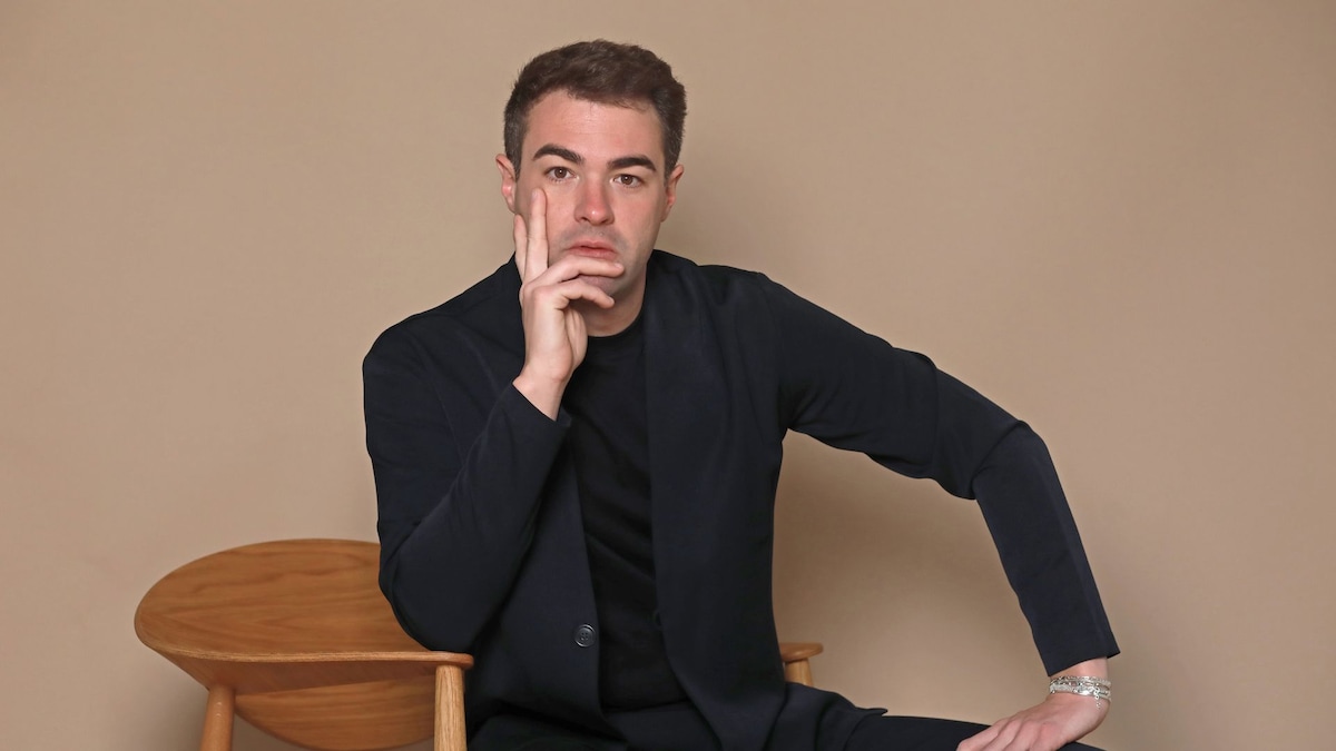 "No es que yo sea adicto al color, es que él insiste en colarse en mis proyectos"