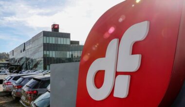 Duro Felguera cae más de un 2% tras cerrar el ERE con 180 salidas, casi el 13% de la plantilla
