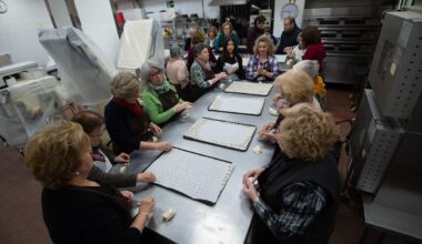 Cierra Ricardo, la popular panadería de los panecillos de San Antón en Murcia