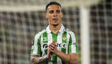 El Betis y el United frenan las negociaciones por Antony
