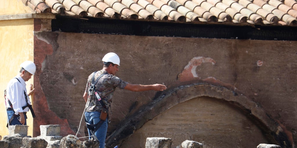 El Cabildo estaba obrando dos locales comprados cerca de la Mezquita de Córdoba para trasladar el almacén foco del incendio