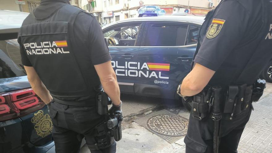 Detenidos tras entregarse en una comisaría con el cadáver del hombre al que habían matado
