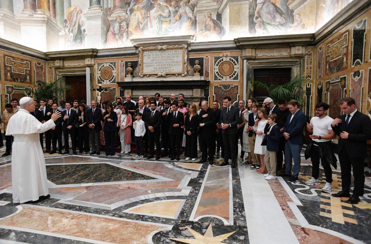 El Papa a los artistas de la Vigilia: Ayúdenlos a encontrar la verdadera felicidad