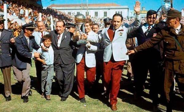 Festejá el cumpleaños de Estudiantes con sus libros campeones