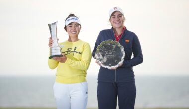 Paula Martín hace historia en el Open de golf en una jornada que vio un hoyo en uno increíble tras una carambola (vídeo)