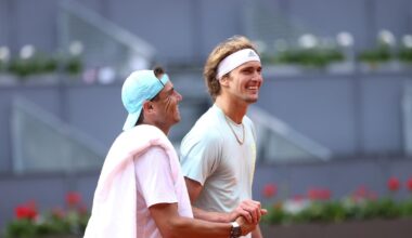 Zverev, sorprendido por los consejos de Nadal en Mallorca: “Se levantó en medio del restaurante para corregirme la derecha”