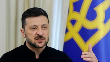 Zelenski: "Parece que Rusia está más inclinada hacia un alto el fuego"