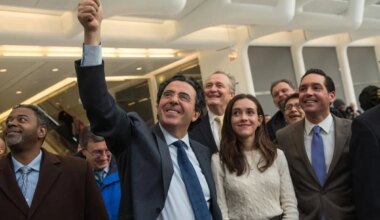 Roban un reloj de 100.000 euros al arquitecto Santiago Calatrava en Valencia - El Mundo