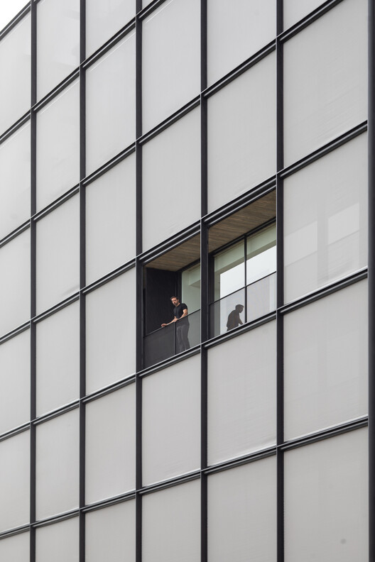 Quartier Italia / SOMMET S.R.L. - Fotografía interior, Vidrio