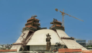 La construcción de la Catedral Cristo Rei de Niemeyer en Belo Horizonte a través del lente de Paul Clemence