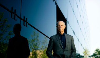 Glenn Lowry, director del MoMa: “Las instituciones públicas deben estar al servicio del público” | EL PAÍS Semanal