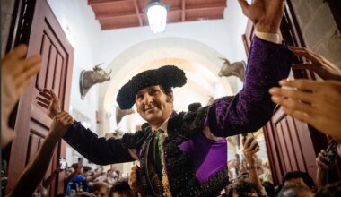 Guerra total entre Morante y Roca Rey por un quite: "Maestro, fúmate un purito despacito"