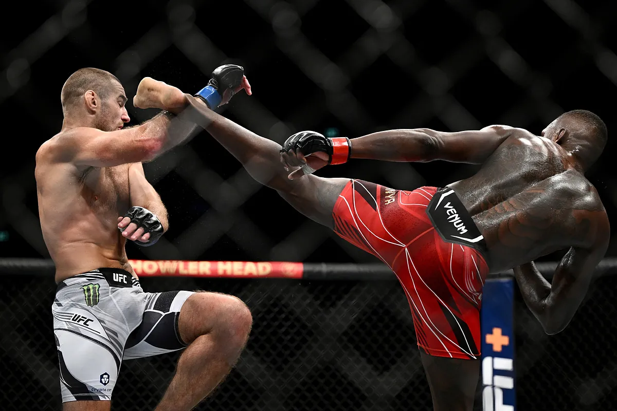 Paramount paga 6.610 millones para emitir el campeonato de la UFC en EEUU - Expansión